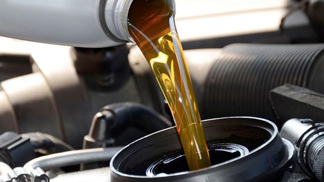 Motorno ulje Rosneft sintetski 5w40 osvježavaju cen