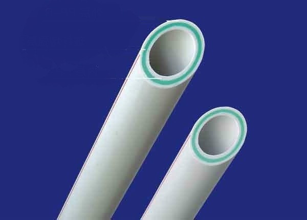 Polipropilenske cijevi ojačanog staklenim vlaknima: sastav, prednosti i primjene materijala