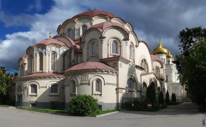 Operativni samostani Sankt Peterburg: opis, fotografija
