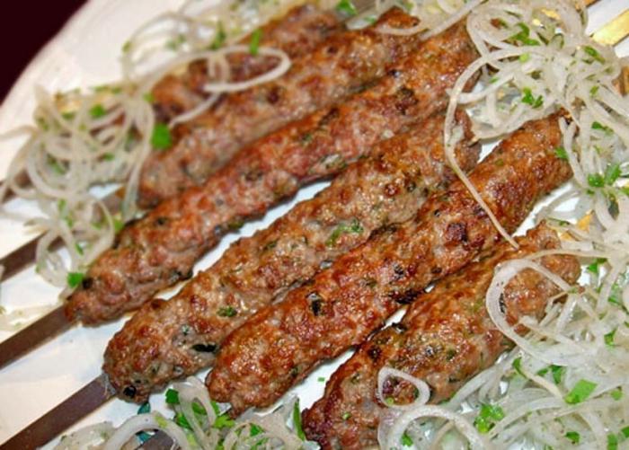 Lulya-kebab od piletine - ukusna i jednostavna
