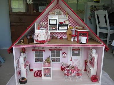 Reći ti kako napraviti kuću za Barbie. Izradit ćemo odličnu igračku za dijete s vlastitim rukama