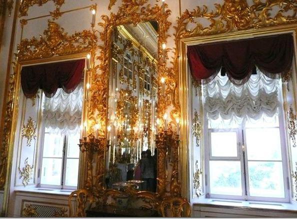 izlet u Peterhof s posjetom Velikoj palači