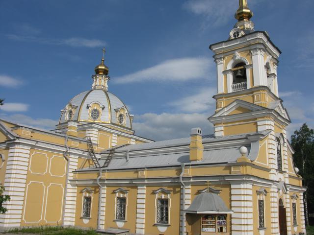 Krasnoe Selo (Leningradska regija) - jedno od najljepših predgrađa Sankt Peterburg