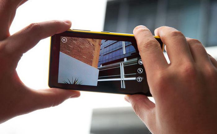 Nokia Lumia 820 - pregled modela, recenzija kupaca i stručnjaka